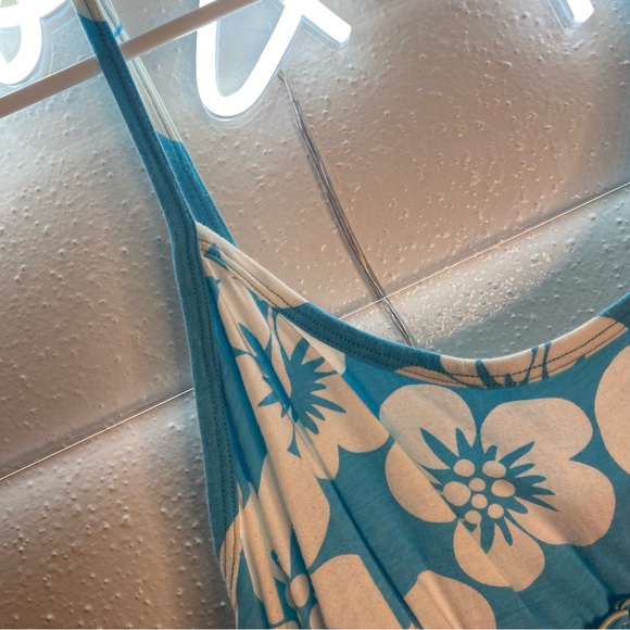 2000’s Dress - Picture 4 of 7